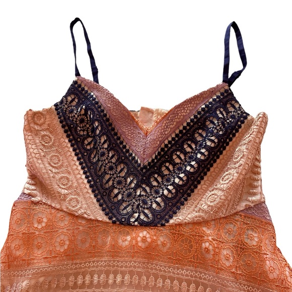 Maeve beautiful orange blue fully lined dress. Size 8. - Picture 14 of 14